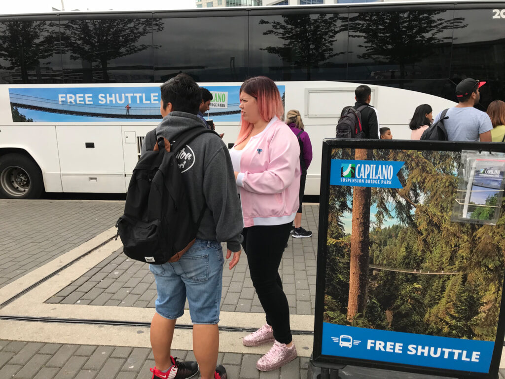 キャピラノフリーシャトルバス画像